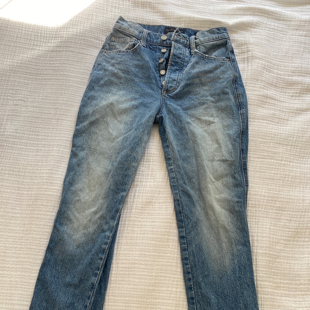 Lucky Brand high rise mom jeans size 25